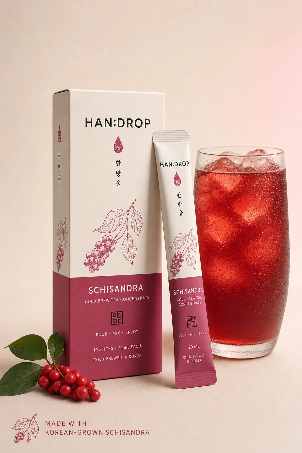 HAN:DROP Schisandra carton, stick and prepared drink